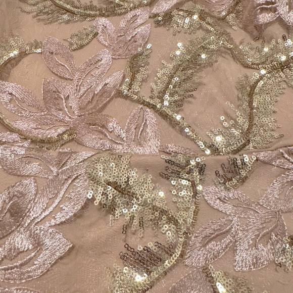 NWT Venus Dress, Blush Pink with Gold Sequin Detail, Women’s Size 16 - Picture 6 of 10